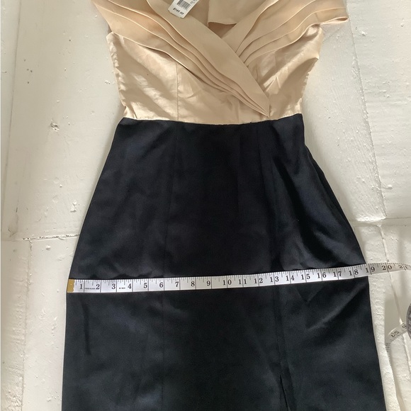 New 90s Jessica Howard off shoulder fitted dress gold/champagne black 2 4 - Picture 9 of 11